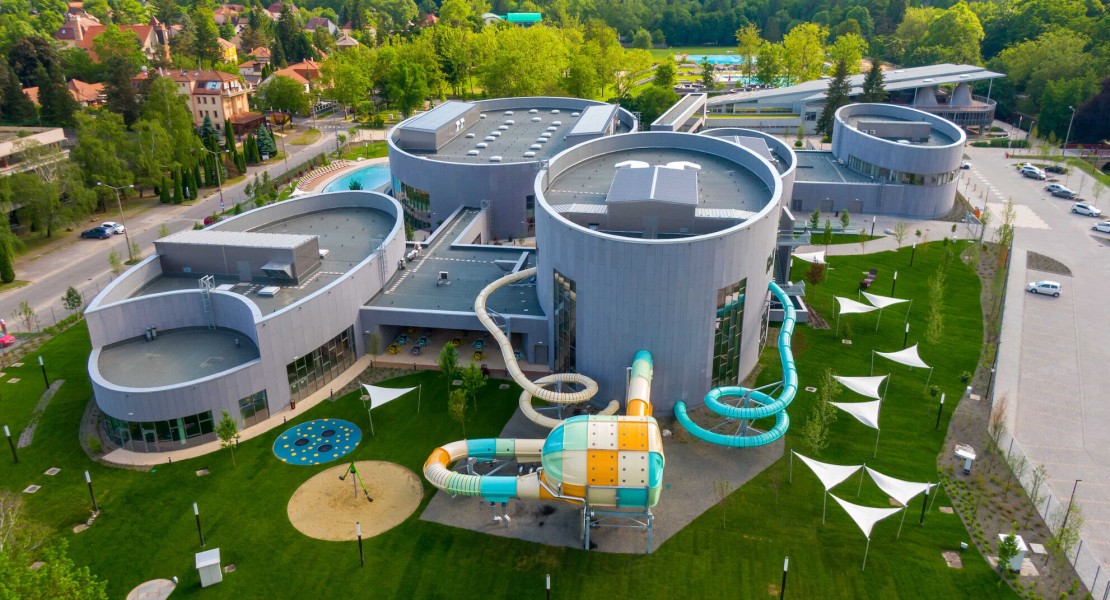 Miskolctapolcai Strandfürdő - Homlokzat